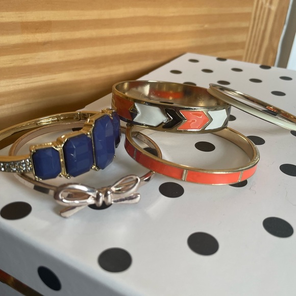 Bundle of mixed bangles bracelets summervibe 5 total - Picture 7 of 10